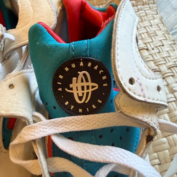 Vintage Nike air, Max ladies, HUARACHE 9.5 - Picture 5 of 9